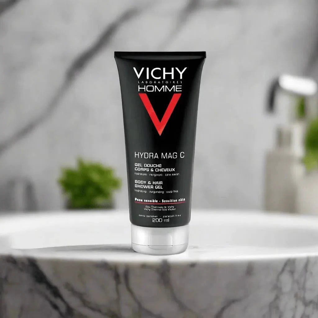 Vichy Homme Hydra Mag C Shower Gel with Glycerin and Ascorbyl Glucoside maintaining moisture and freshness for body and hair