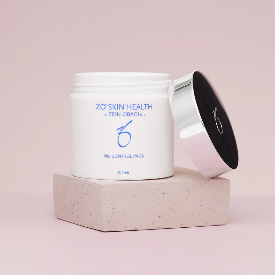 ZO Skin Health Oil Control Pads with Rosa Canina fruit extract witch hazel and menthyl lactate for pore refining and oil control
